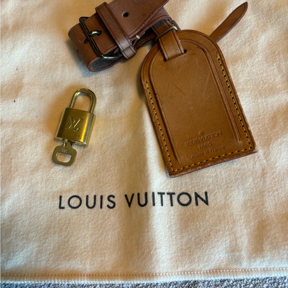Louis Vuitton keepall 50 with tag,poignant and lock and key - Picture 8 of 8